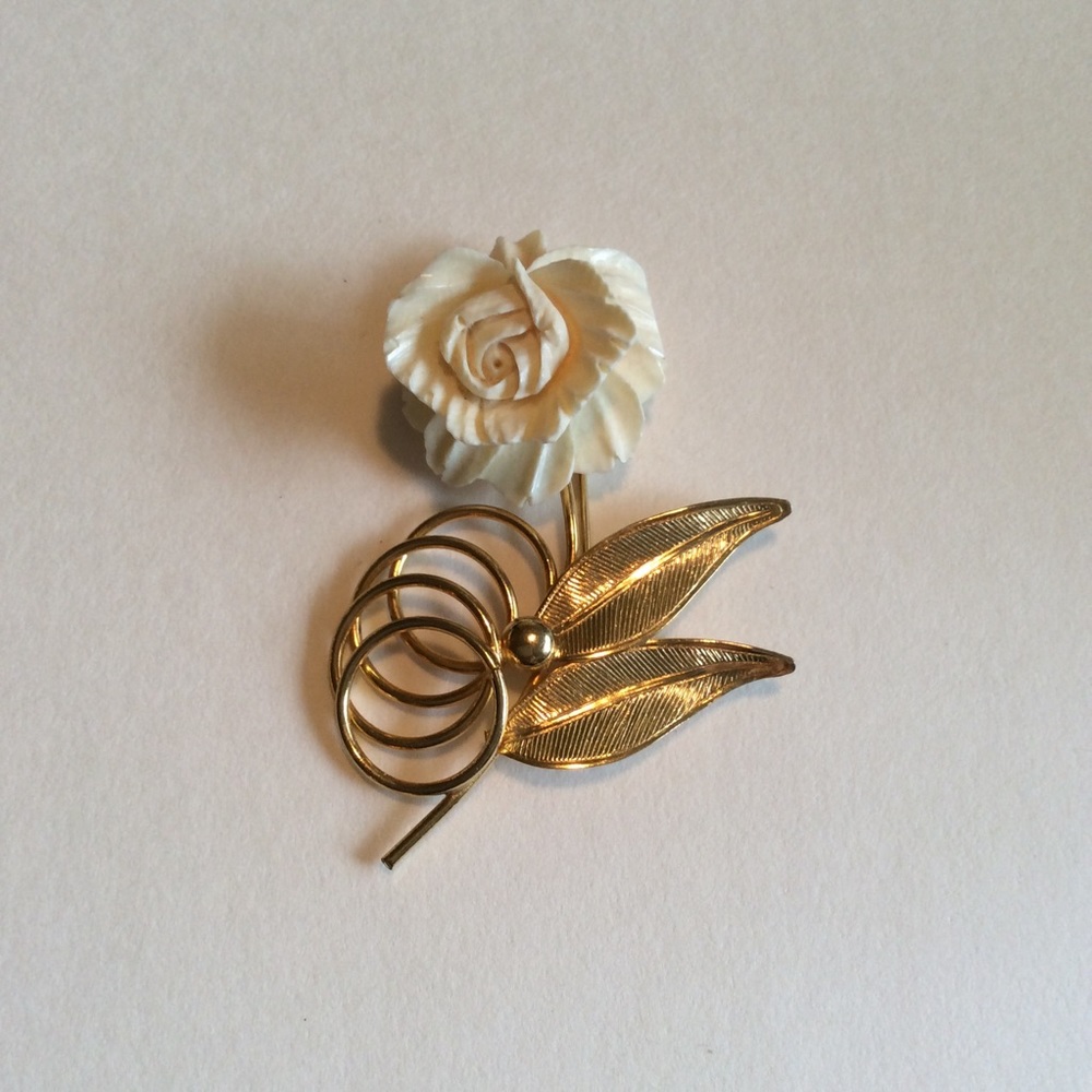 Vintage Sorrento Gold Filled Genuine Floral Brooch
